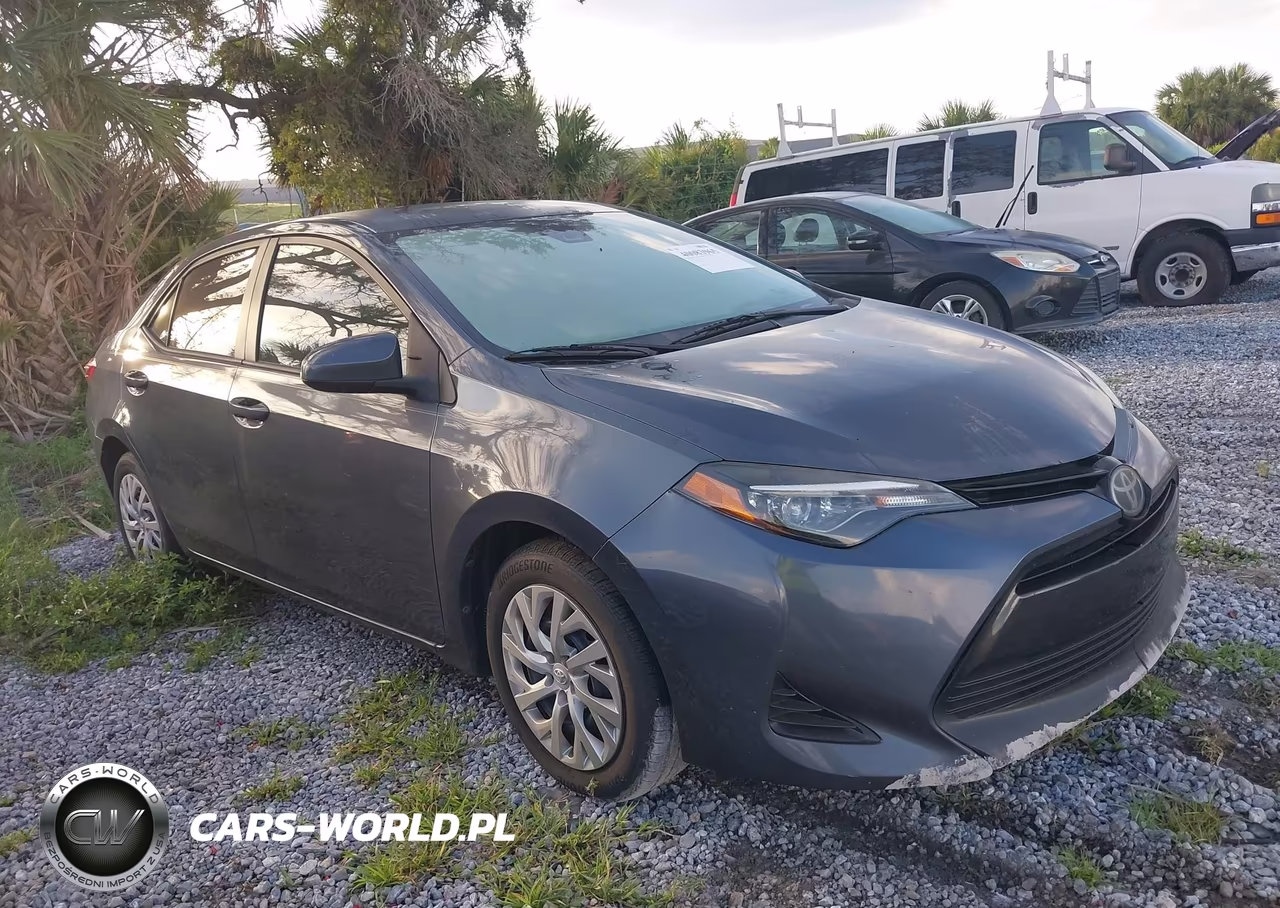 2018 Toyota Corolla Le – zdjęcie 1 z 10