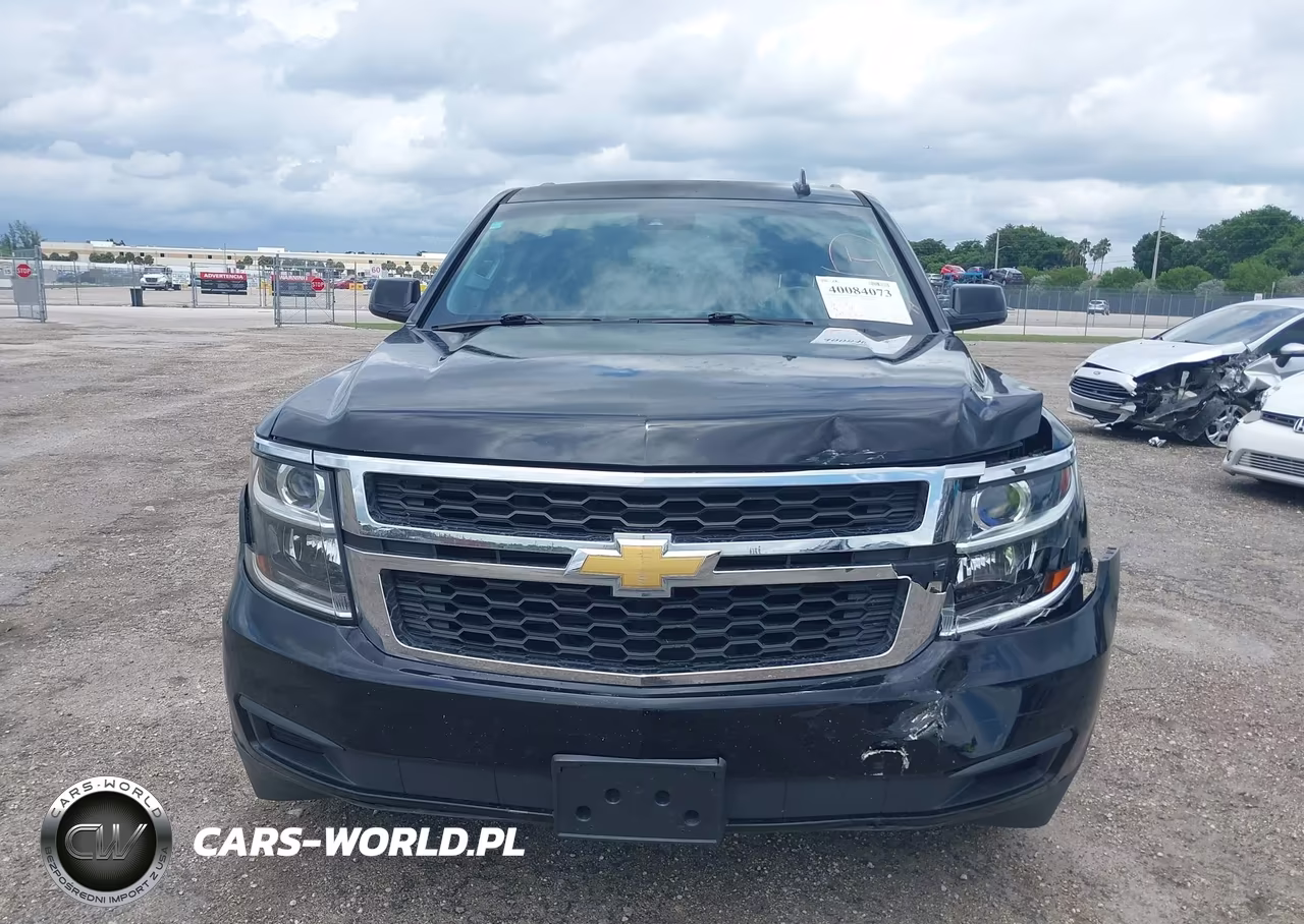 2017 Chevrolet Suburban Lt VIN:1GNSKHKCXHR174617 - 12
