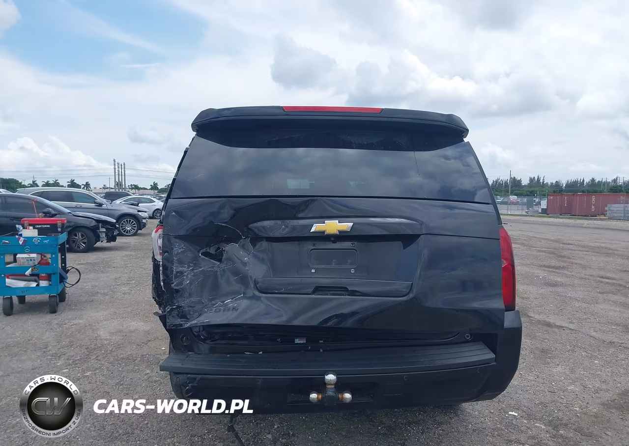 2017 Chevrolet Suburban Lt VIN:1GNSKHKCXHR174617 - 16