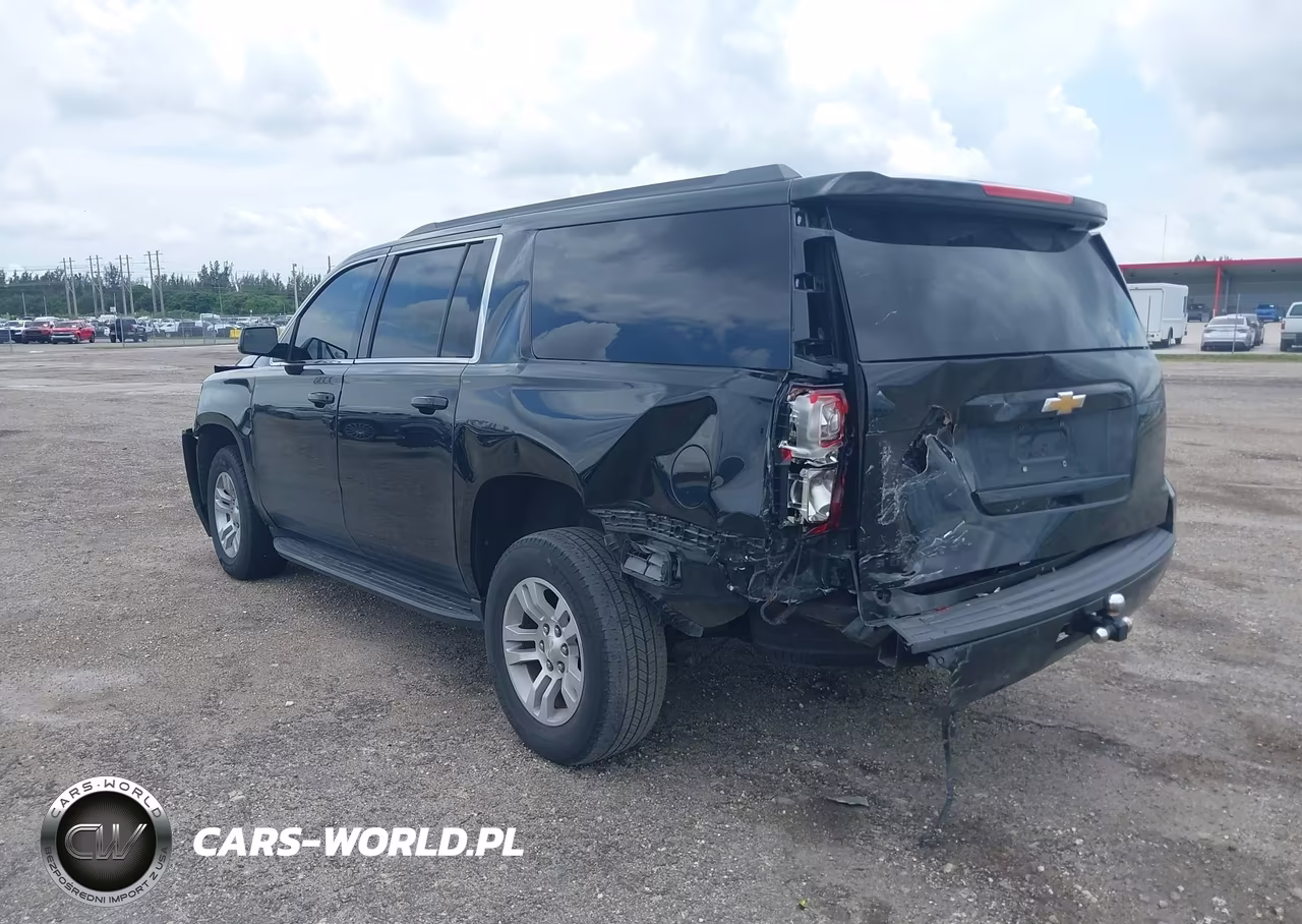 2017 Chevrolet Suburban Lt VIN:1GNSKHKCXHR174617 - 3