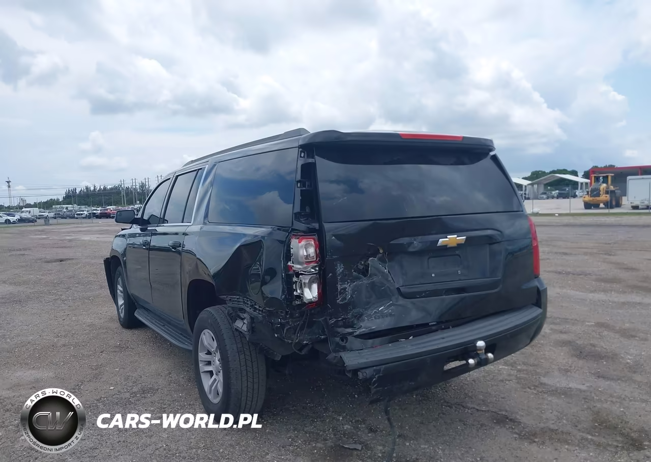 2017 Chevrolet Suburban Lt VIN:1GNSKHKCXHR174617 - 6