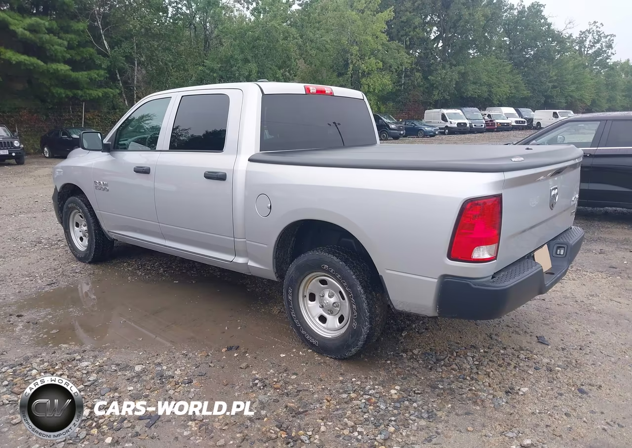 2017 Ram 1500 Tradesman VIN:1C6RR7KG8HS586163 - 3
