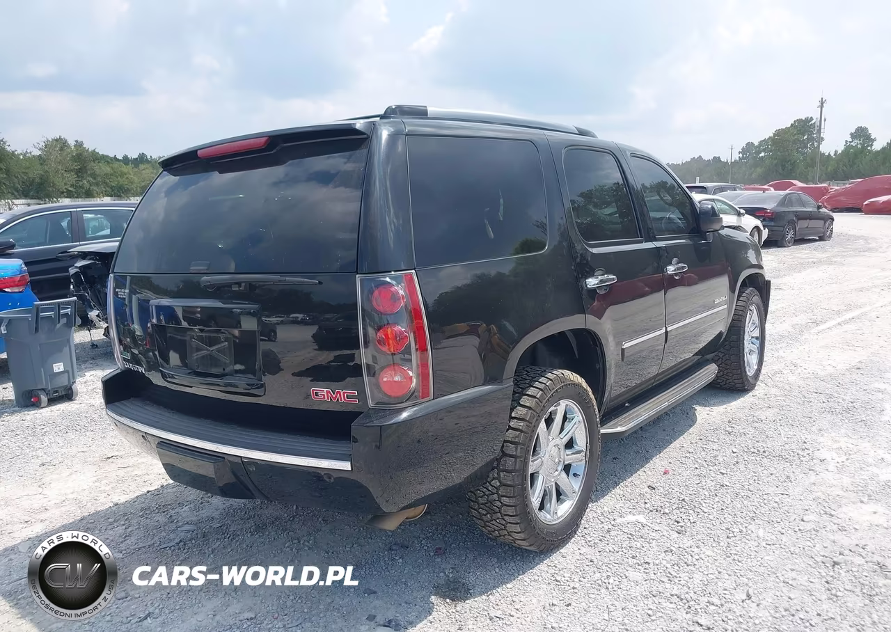 2011 GMC Yukon Denali VIN:1GKS1EEF1BR365256 - 4