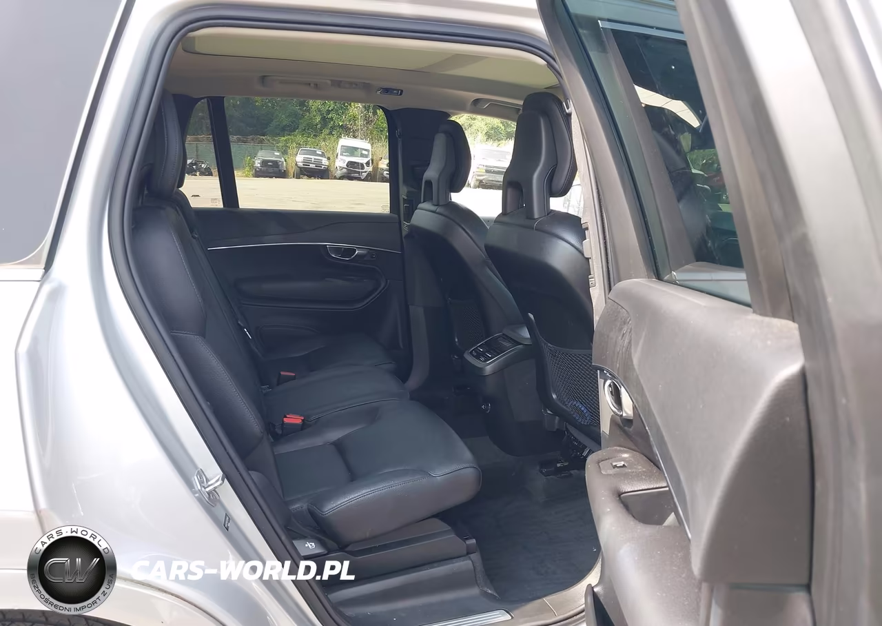 2020 Volvo Xc90 T6 Momentum 7 Passenger VIN:YV4A22PK1L1597463 - 8