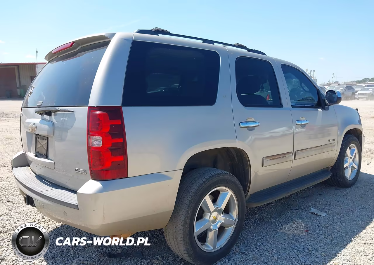 2009 Chevrolet Tahoe Lt1 VIN:1GNFC23089R294806 - 4