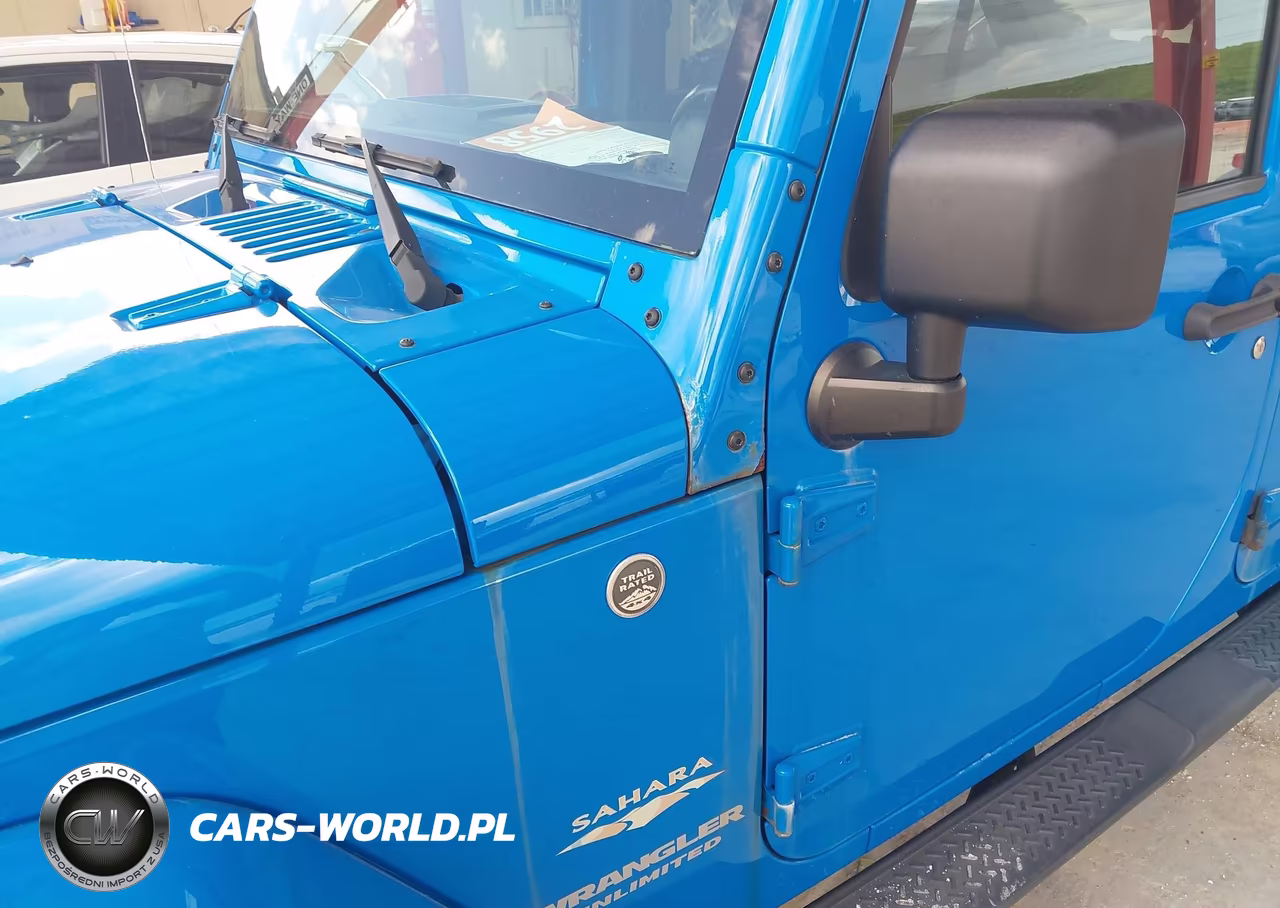 2011 Jeep Wrangler Unlimited Sahara VIN:1J4BA5H11BL548861 - 6