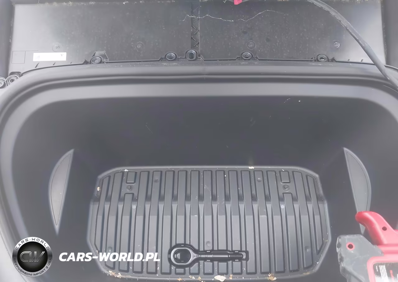 2023 Tesla Model Y Awd-Long Range Dual Motor All-Wheel Drive VIN:7SAYGDEE8PF797316 - 10