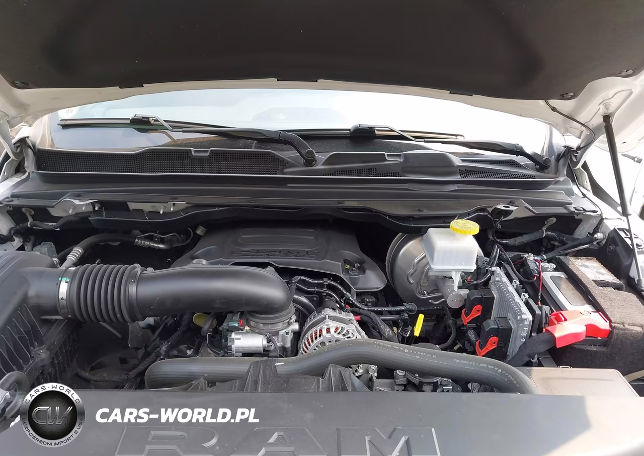 2022 Ram 1500 Laramie 4X4 5'7 Box VIN:1C6SRFJT2NN313983 - 10