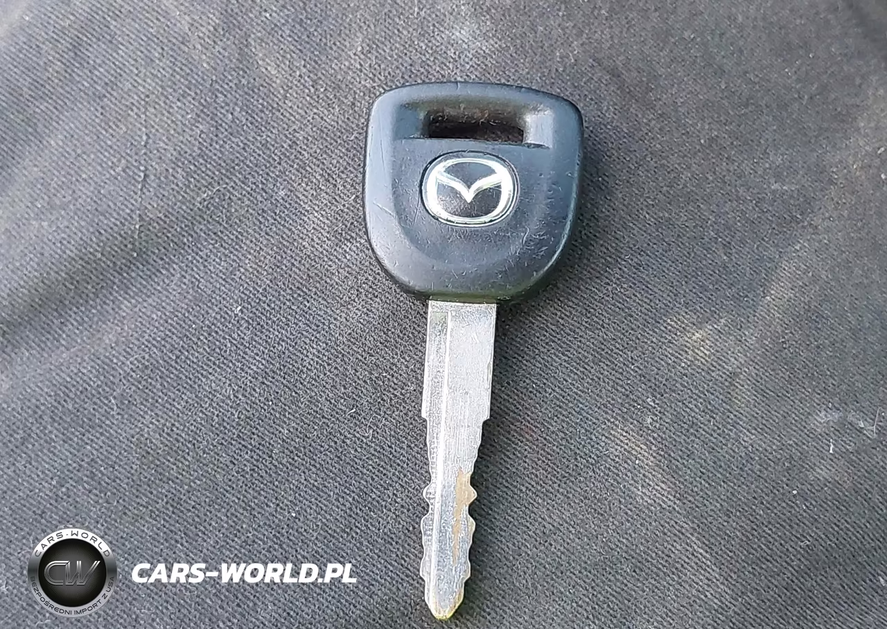 2011 Mazda Mazda3 I Sport VIN:JM1BL1UF9B1408496 - 11