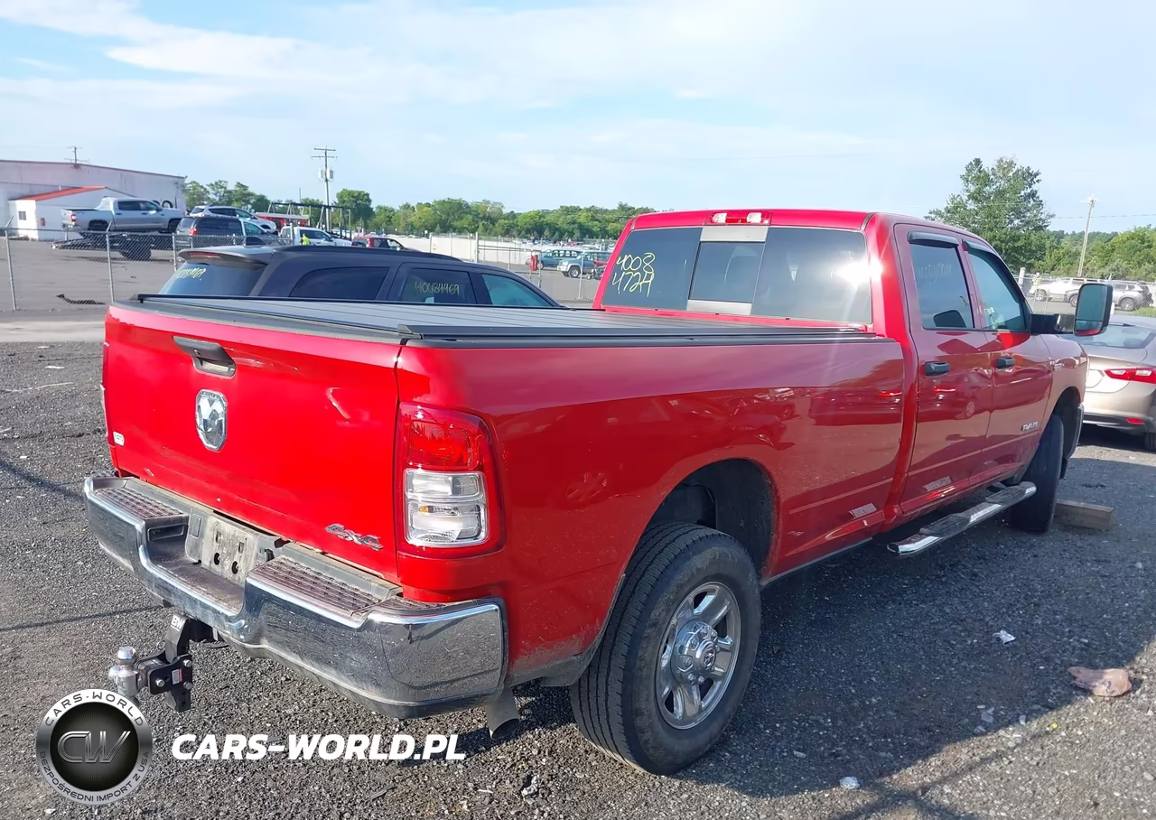 2022 Ram 2500 VIN:3C6UR5HJ9NG370262 - 4