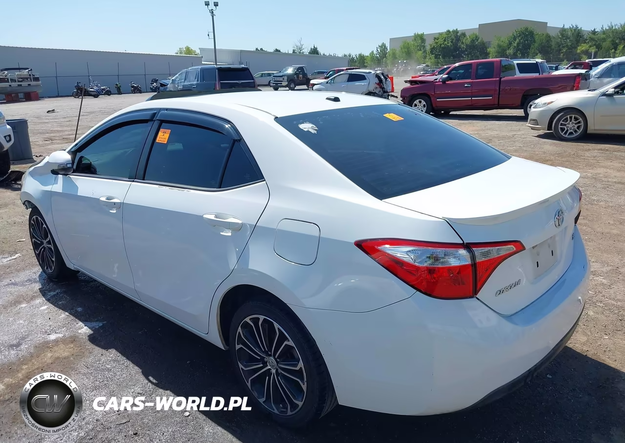 2015 Toyota Corolla S Premium VIN:5YFBURHE3FP193146 - 3