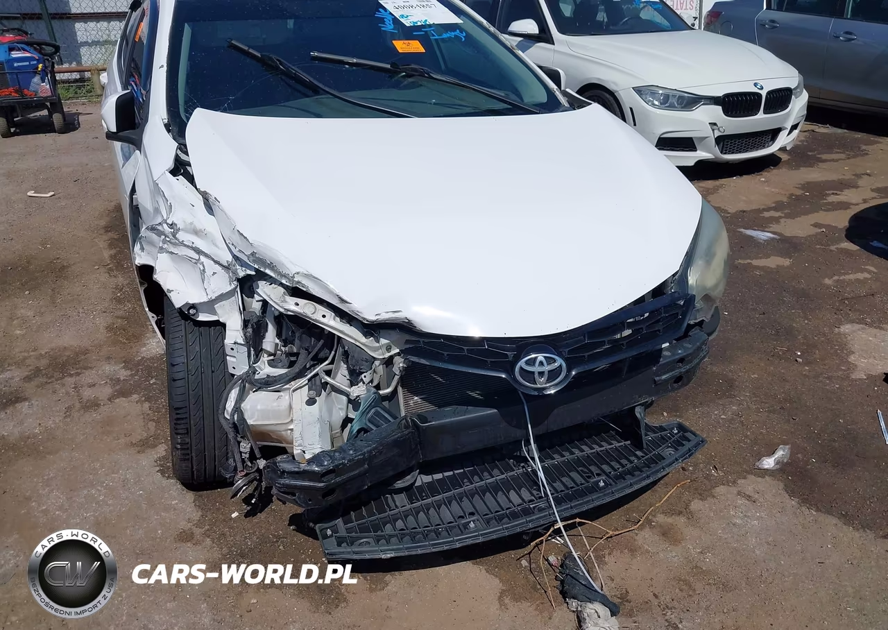 2015 Toyota Corolla S Premium VIN:5YFBURHE3FP193146 - 6