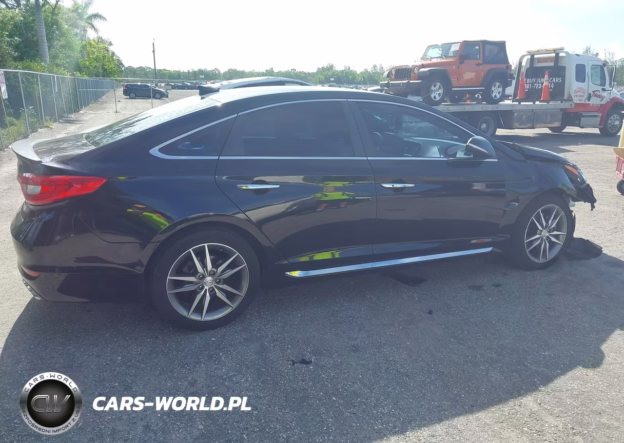 2015 Hyundai Sonata Sport 2.0T VIN:5NPE34AB5FH237051 - 13