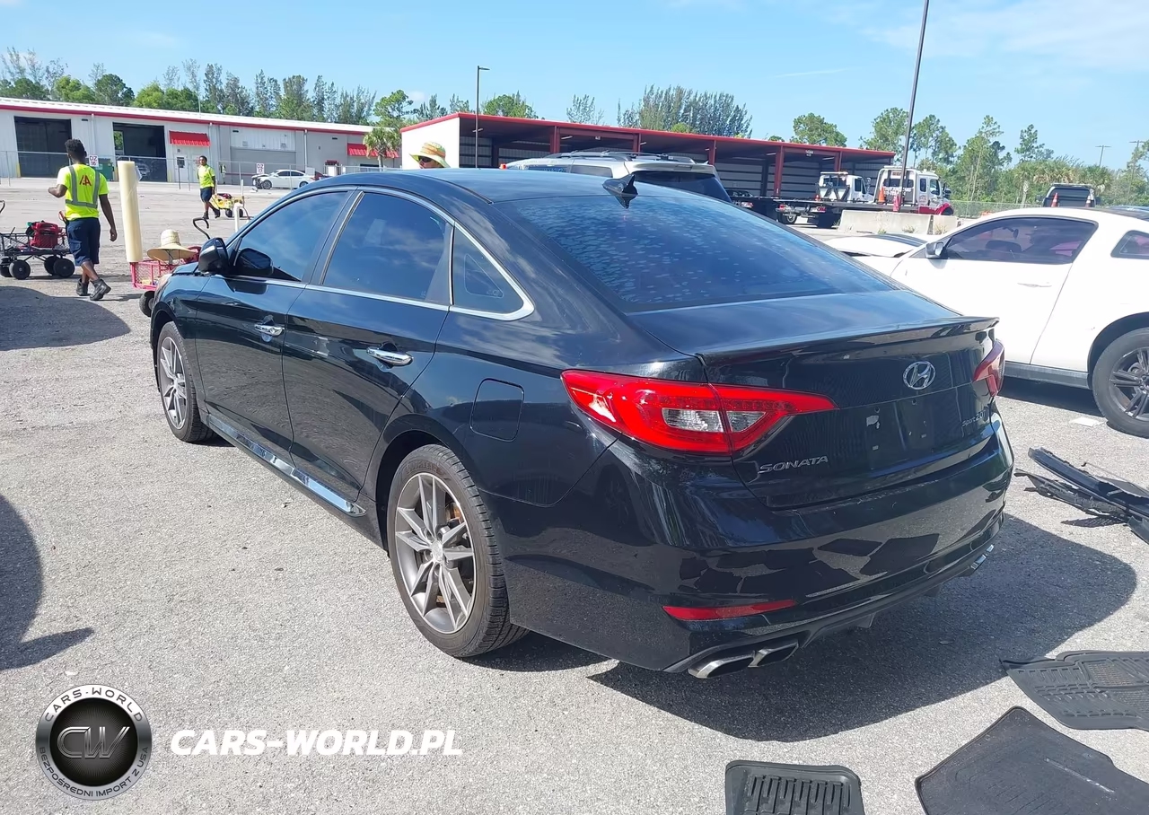 2015 Hyundai Sonata Sport 2.0T VIN:5NPE34AB5FH237051 - 3