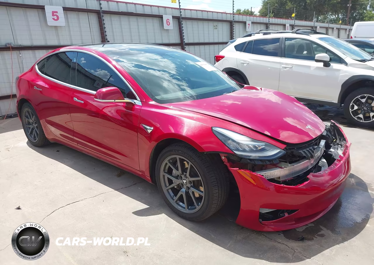 2019 Tesla Model 3 – zdjęcie 1 z 18