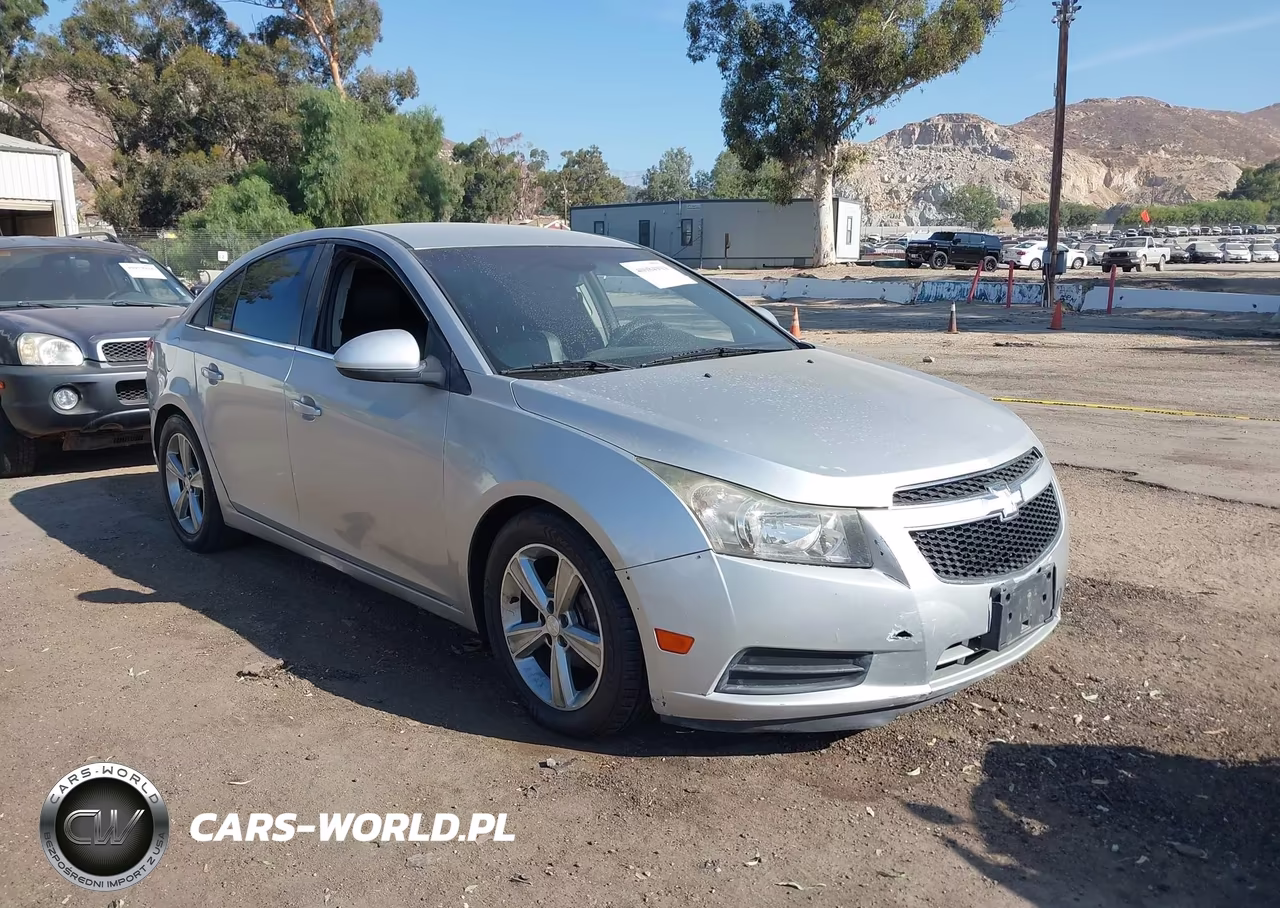 2014 Chevrolet Cruze 2Lt Auto – zdjęcie 1 z 11