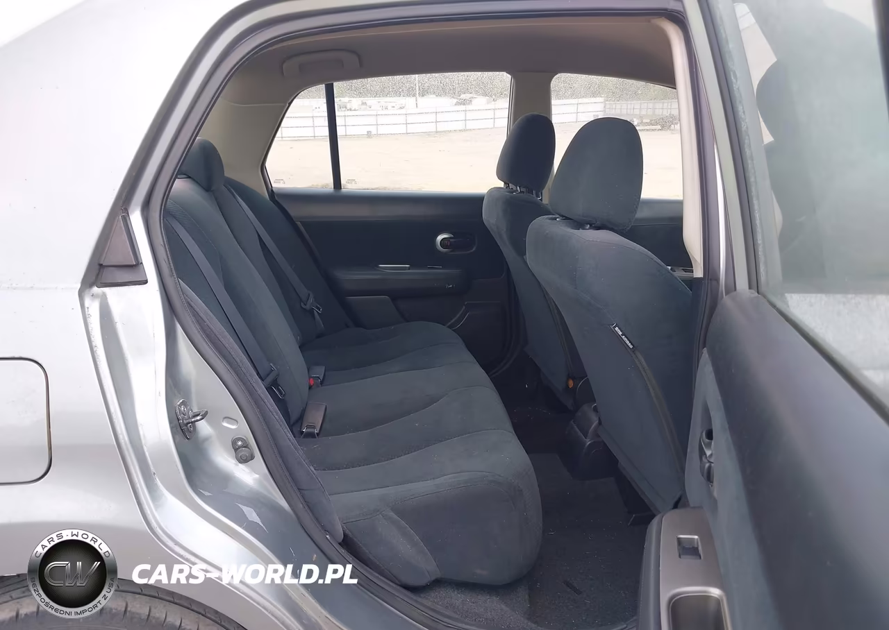 2010 Nissan Versa 1.8S VIN:3N1BC1AP5AL416165 - 8