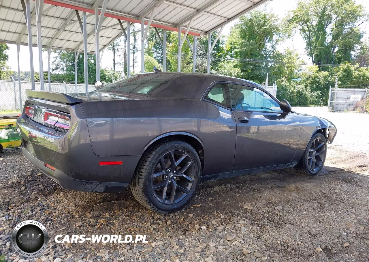 2020 Dodge Challenger Sxt VIN:2C3CDZAG8LH195013 - 4