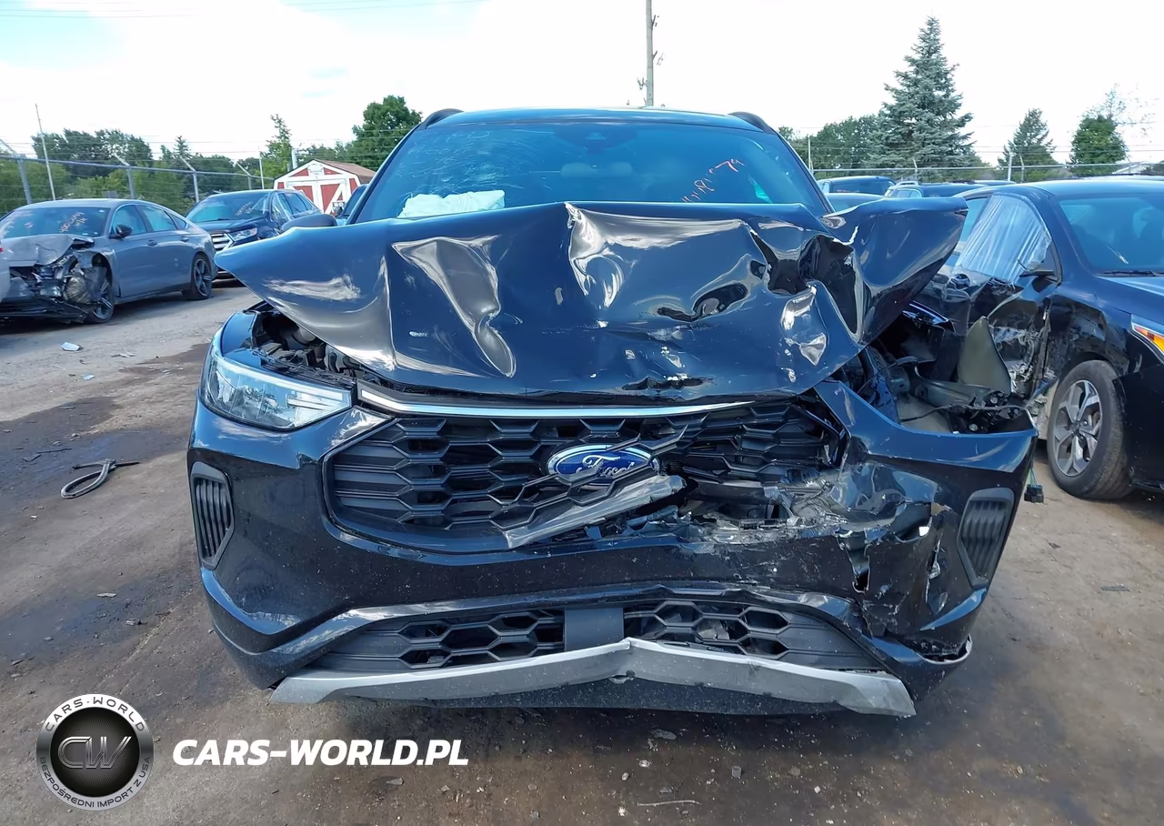 2024 Ford Escape St-Line VIN:1FMCU9MN4RUA19650 - 13