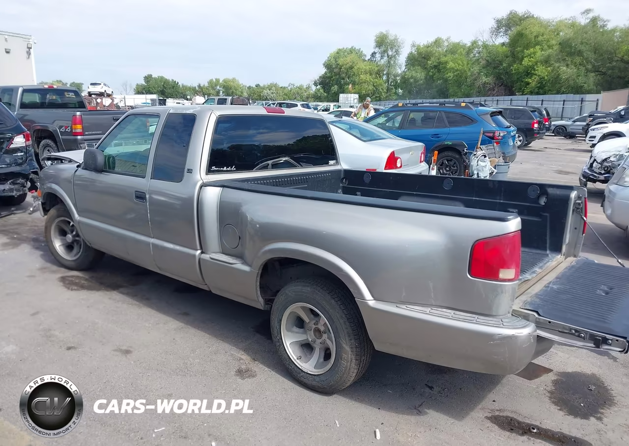 2000 Chevrolet S-10 Ls VIN:1GCCS1950Y8226466 - 3
