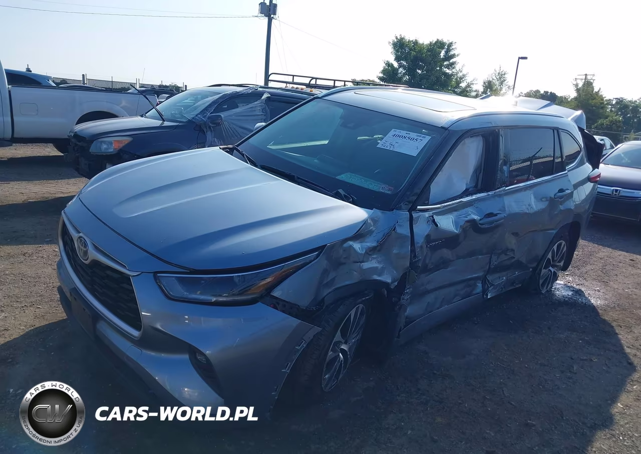 2021 Toyota Highlander Hybrid Xle VIN:5TDHBRCH8MS069136 - 2