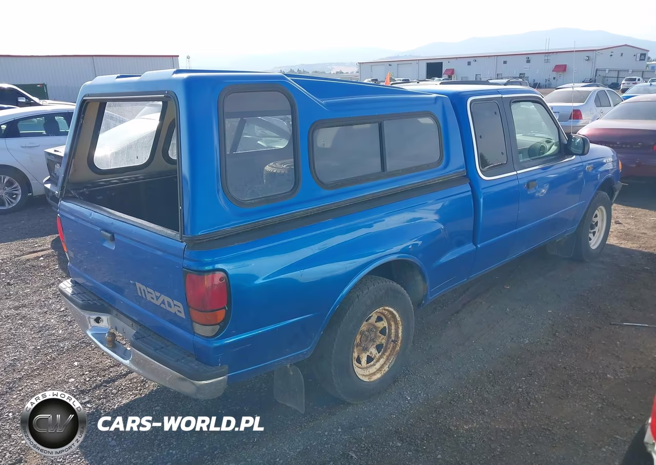 1998 Mazda B2500 Cab Plus VIN:4F4YR16C5WTM34932 - 4