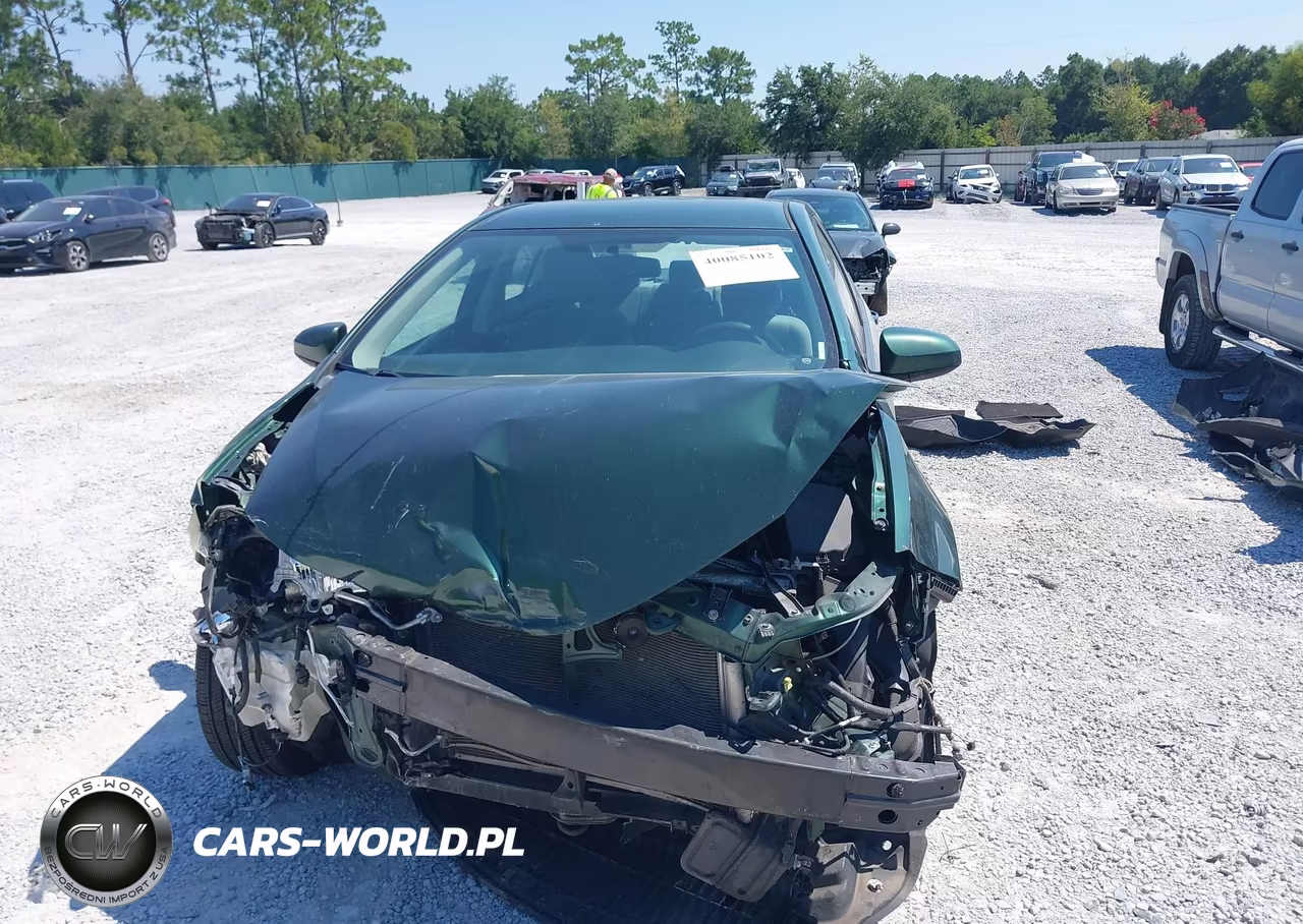 2016 Toyota Corolla Le VIN:2T1BURHE6GC564687 - 13