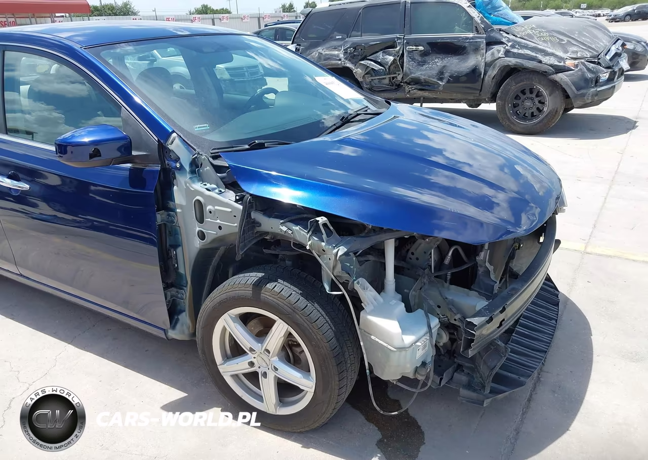 2016 Nissan Sentra S VIN:3N1AB7AP8GY335156 - 6