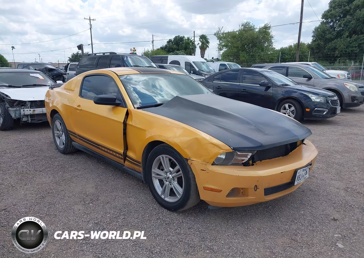 2011 Ford Mustang V6