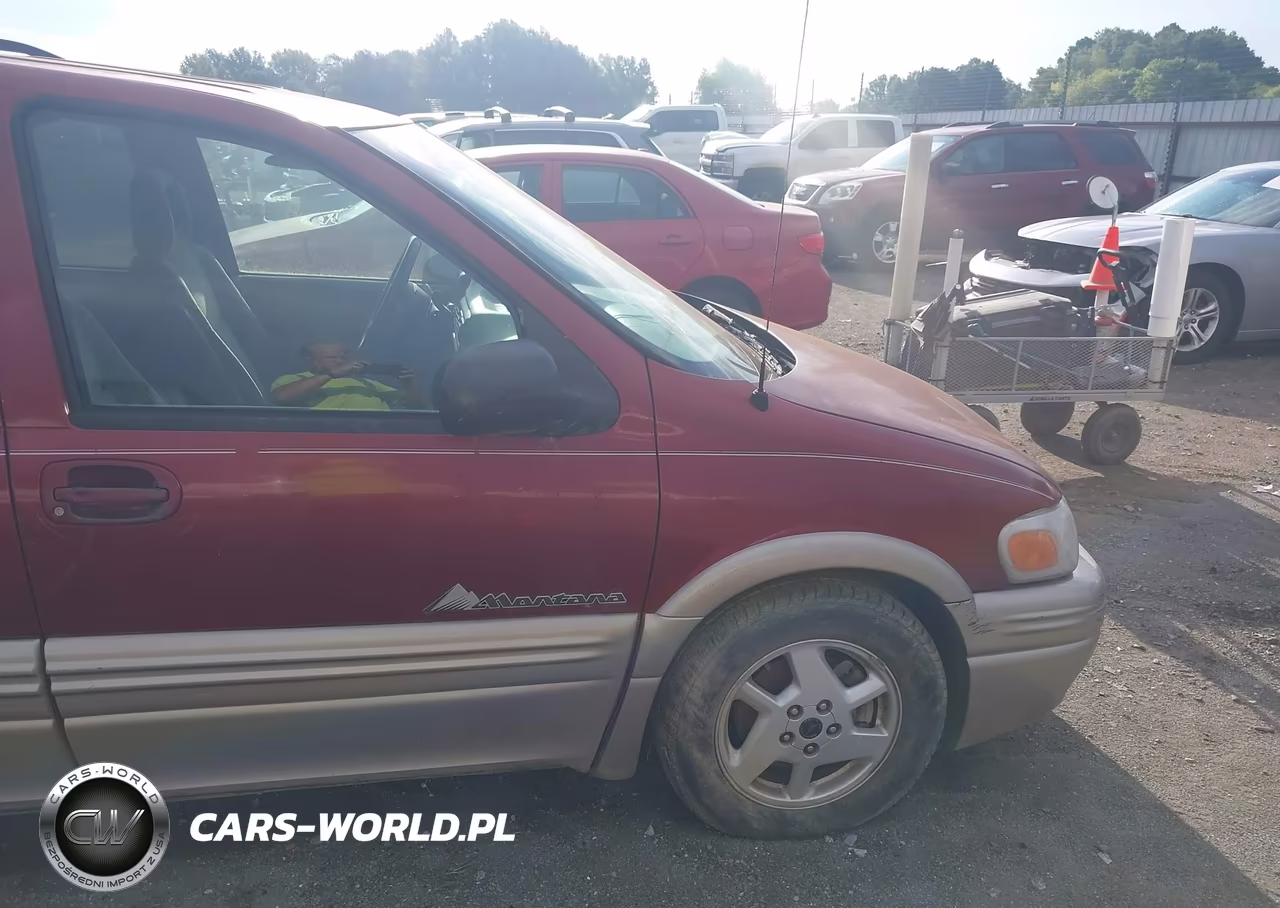 2002 Pontiac Montana T16 W-1Sx Pkg. VIN:1GMDV03E52D151286 - 16