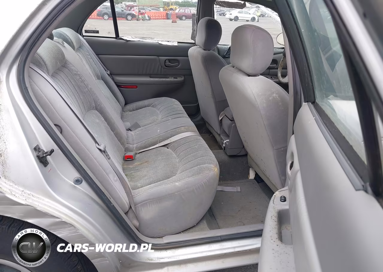 2001 Buick Century Custom VIN:2G4WS52J811188145 - 8