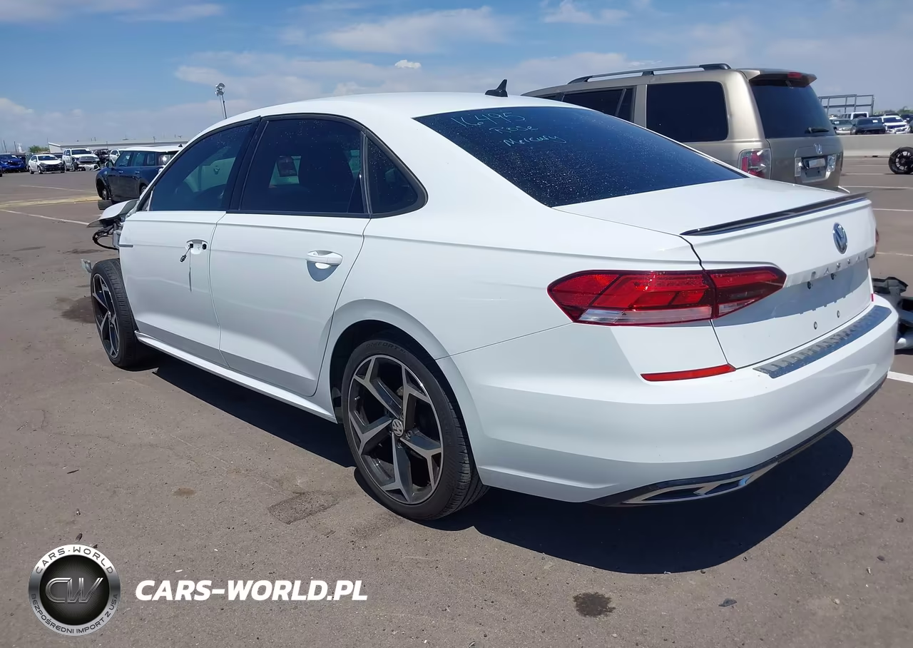 2021 Volkswagen Passat R-Line VIN:1VWMA7A3XMC003487 - 3