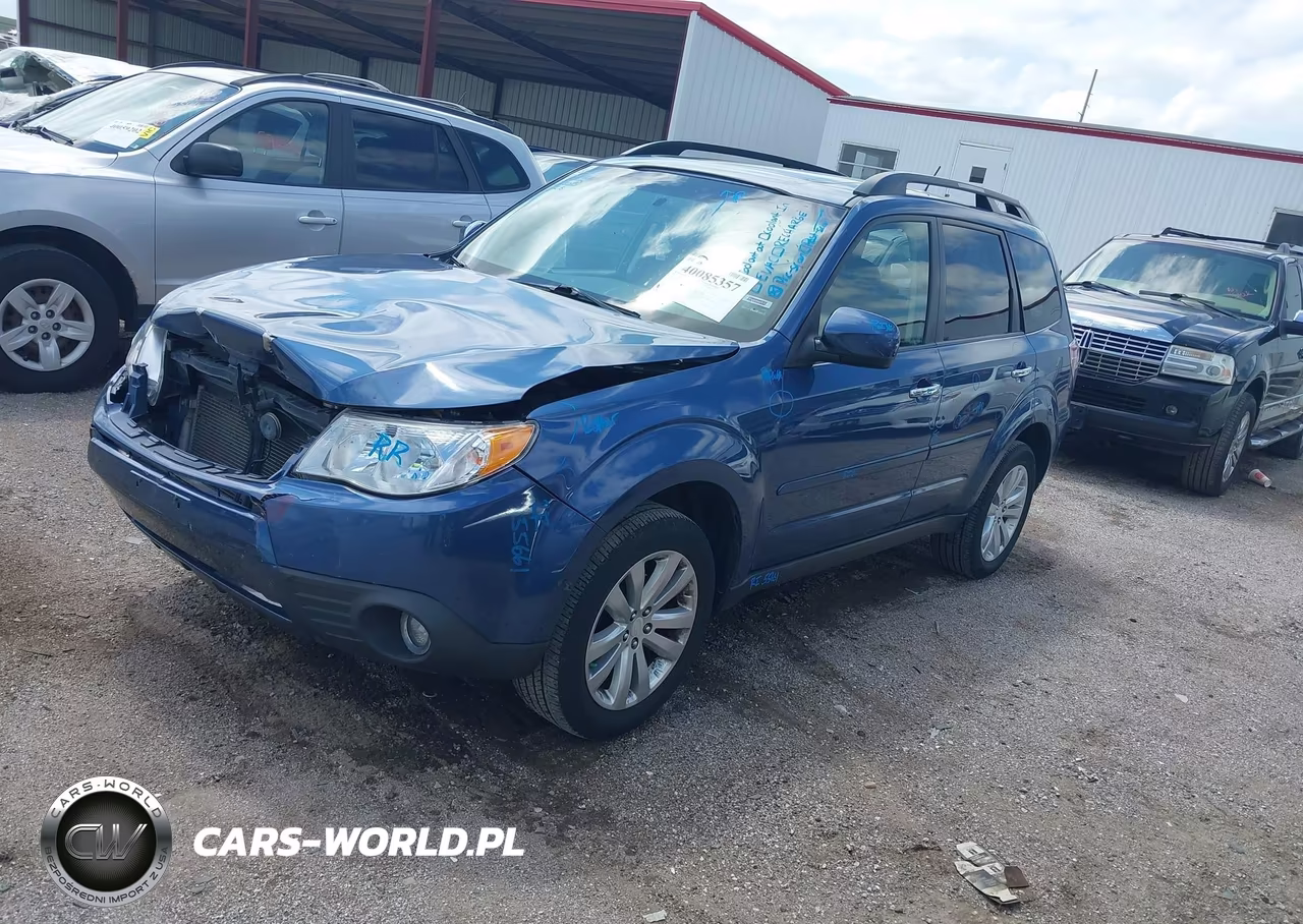 2012 Subaru Forester 2.5X Premium VIN:JF2SHBDCXCH417196 - 2