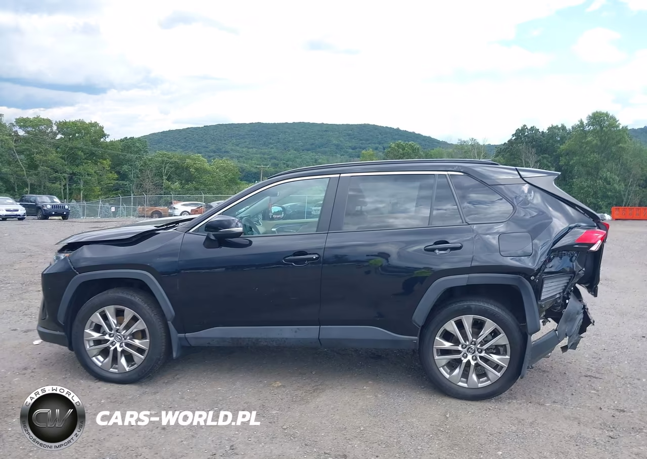 2021 Toyota Rav4 Xle Premium VIN:2T3A1RFV8MW142106 - 14