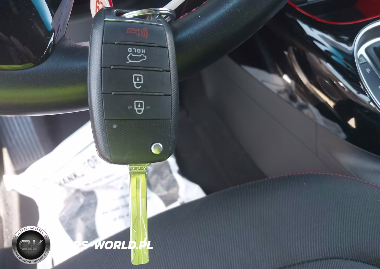 2016 Kia Soul + VIN:KNDJP3A58G7363532 - 11