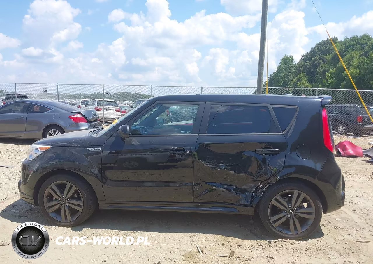 2016 Kia Soul + VIN:KNDJP3A58G7363532 - 14