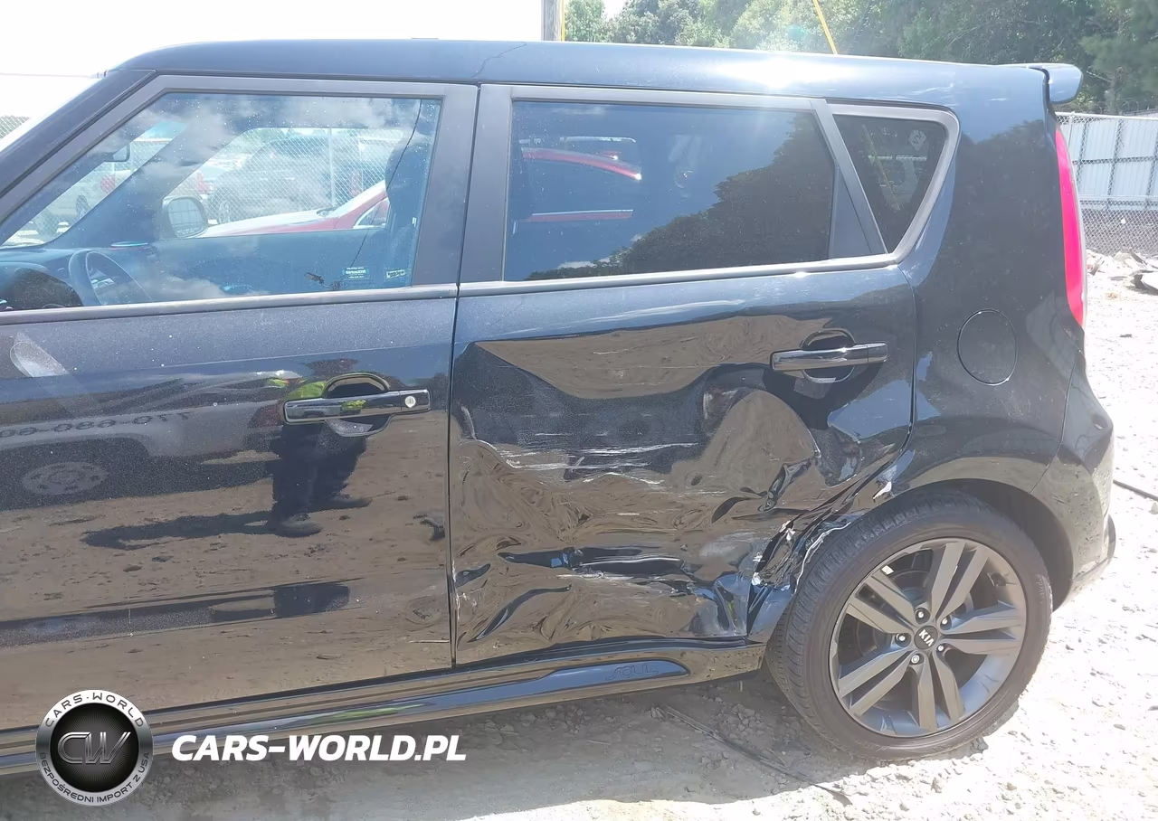 2016 Kia Soul + VIN:KNDJP3A58G7363532 - 6
