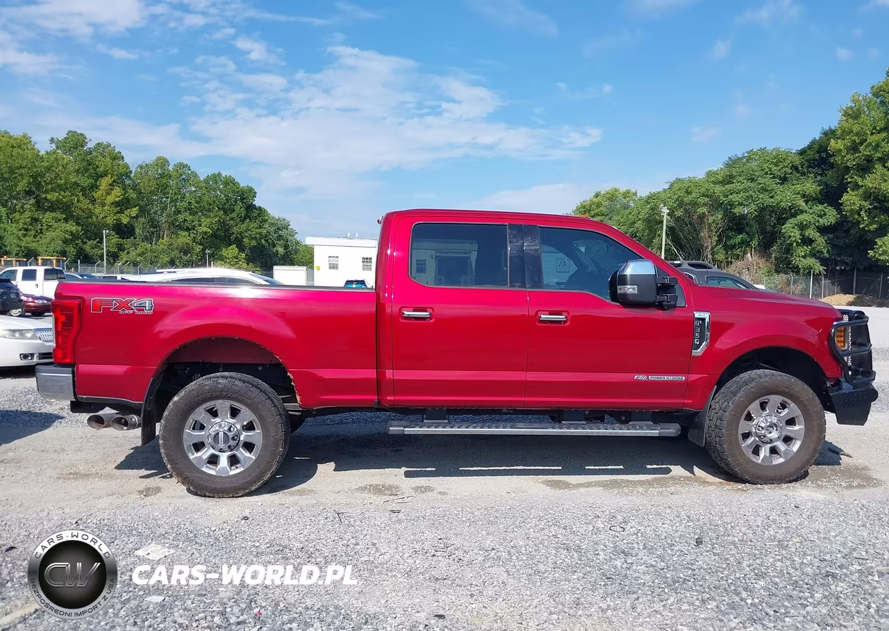 2018 Ford F-350 Xlt VIN:1FT8W3BT7JEC75539 - 16