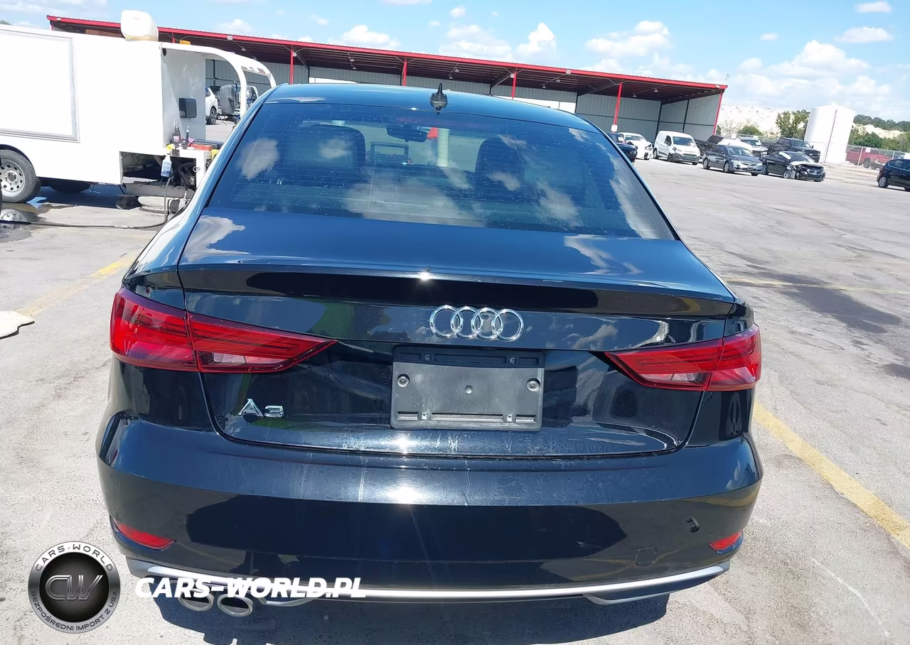 2018 Audi A3 2.0T Premium-2.0T Tech Premium VIN:WAUAUGFF7J1094738 - 16