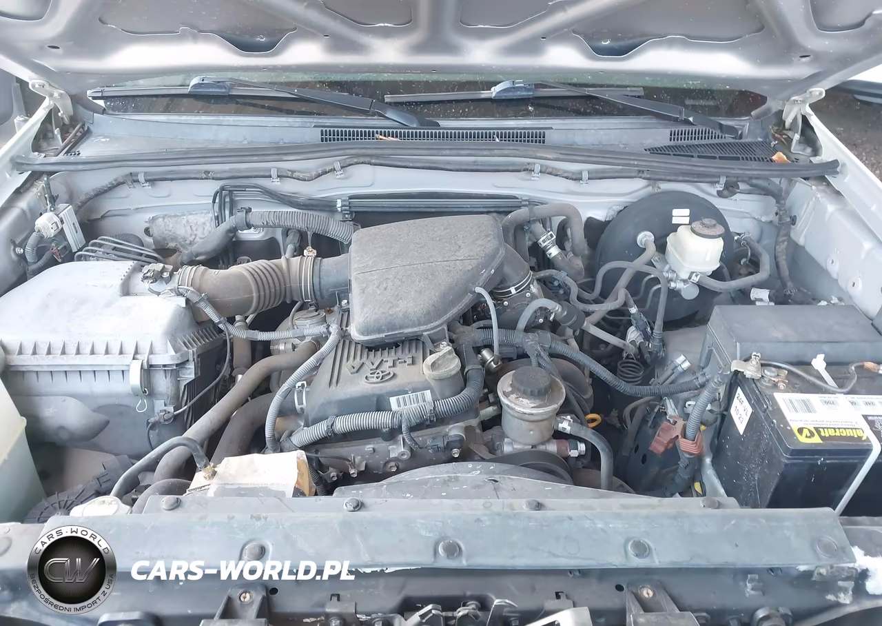 2010 Toyota Tacoma VIN:5TEUX4EN4AZ673769 - 10