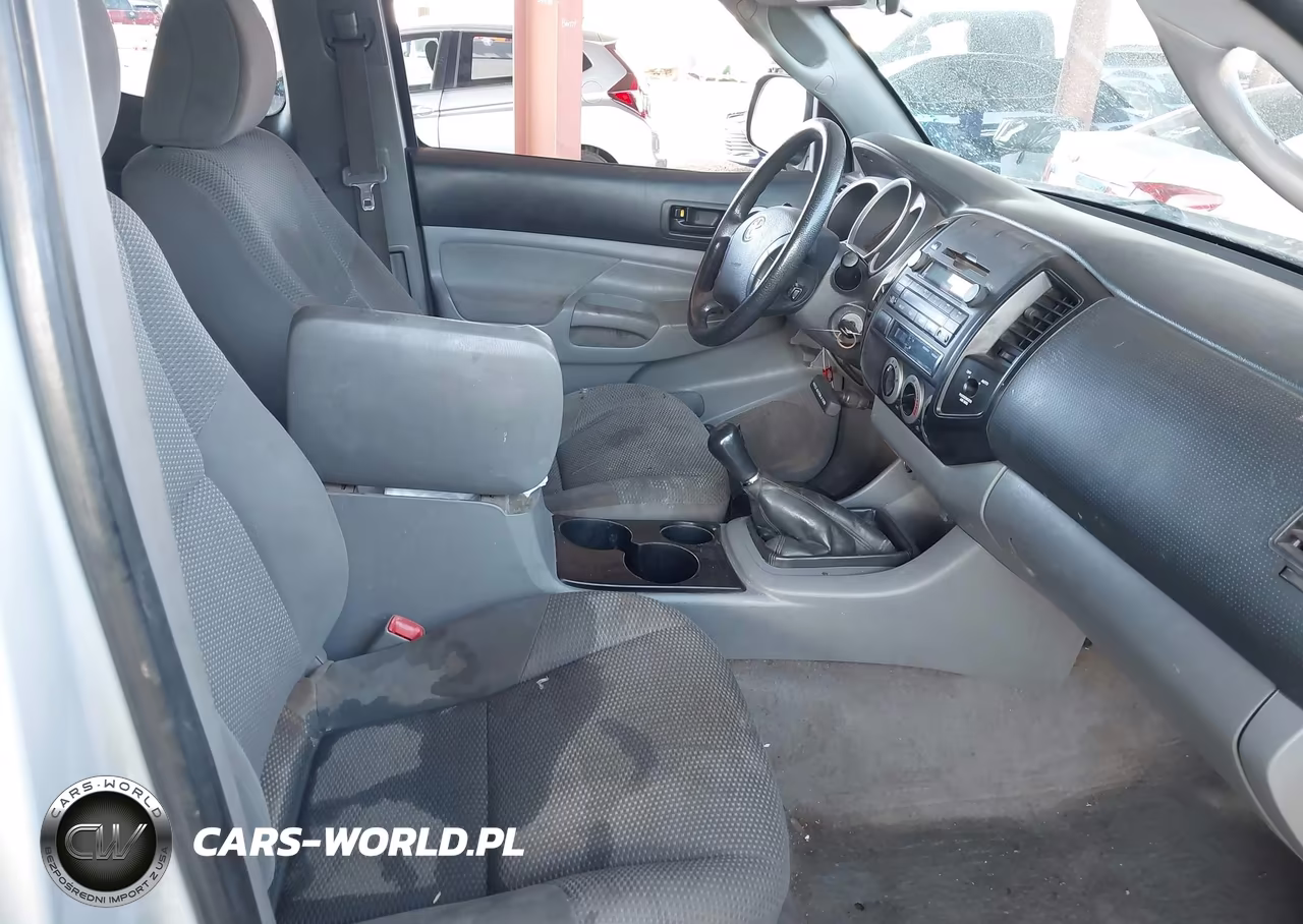 2010 Toyota Tacoma VIN:5TEUX4EN4AZ673769 - 5