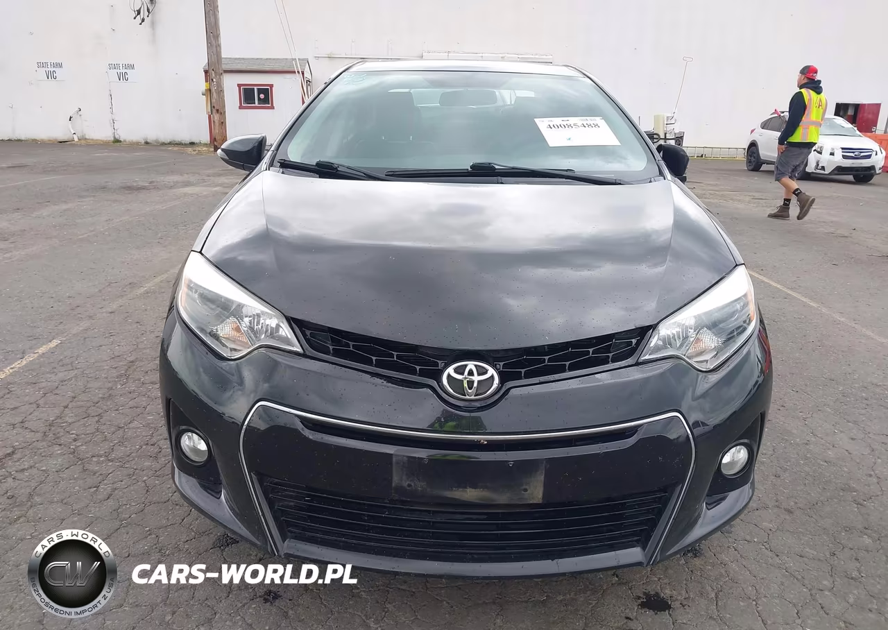 2015 Toyota Corolla S Plus VIN:5YFBURHE1FP363469 - 12