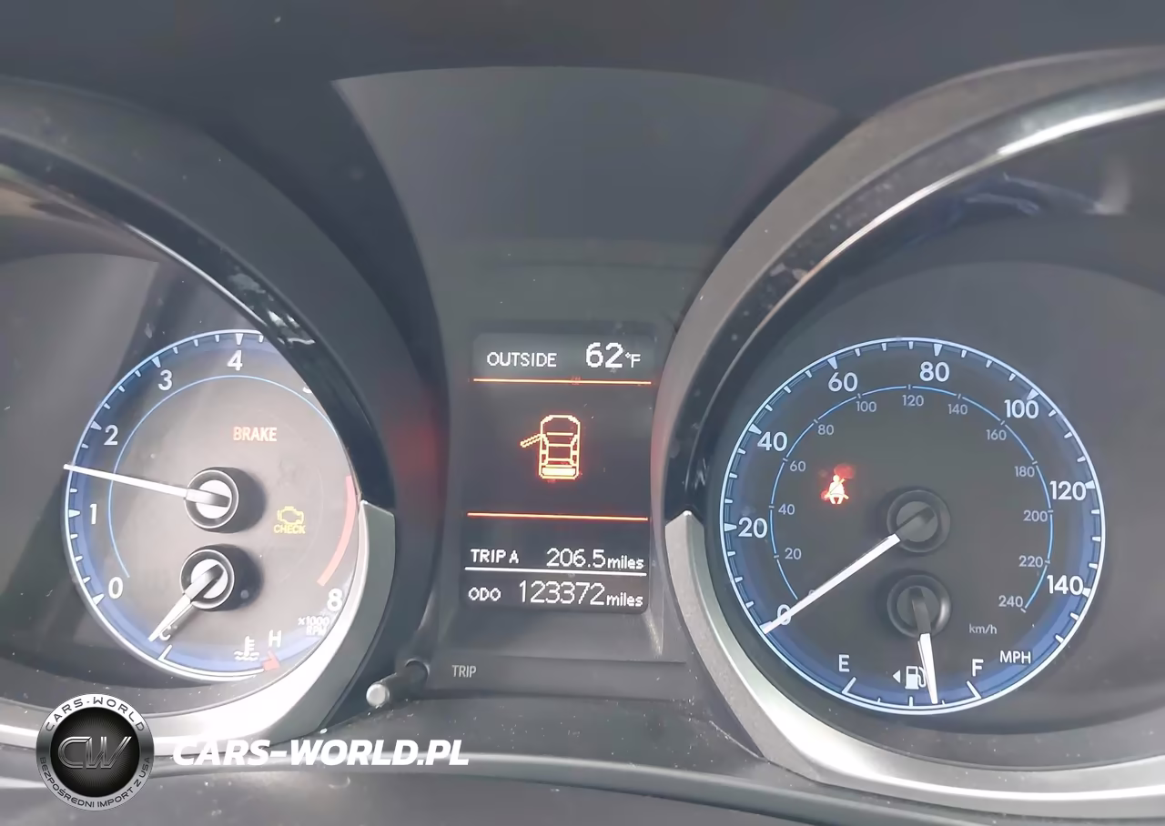 2015 Toyota Corolla S Plus VIN:5YFBURHE1FP363469 - 7
