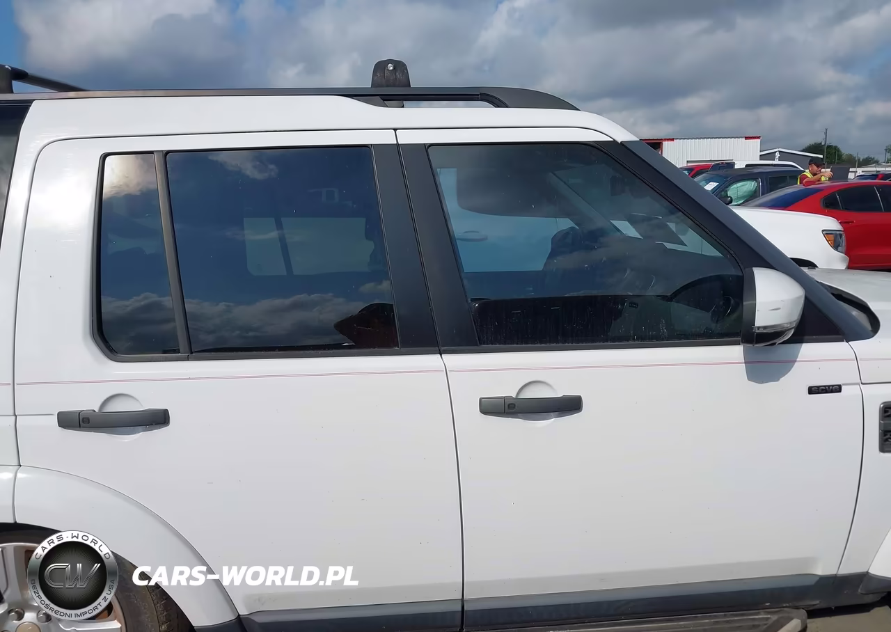 2015 Land Rover Lr4 VIN:SALAG2V61FA754402 - 14