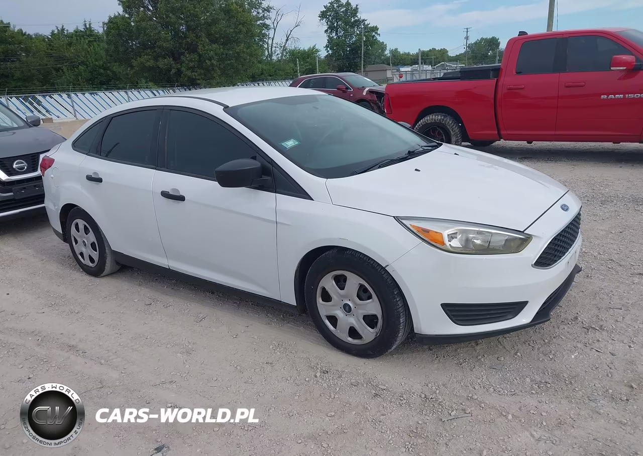 2016 Ford Focus S – zdjęcie 1 z 11