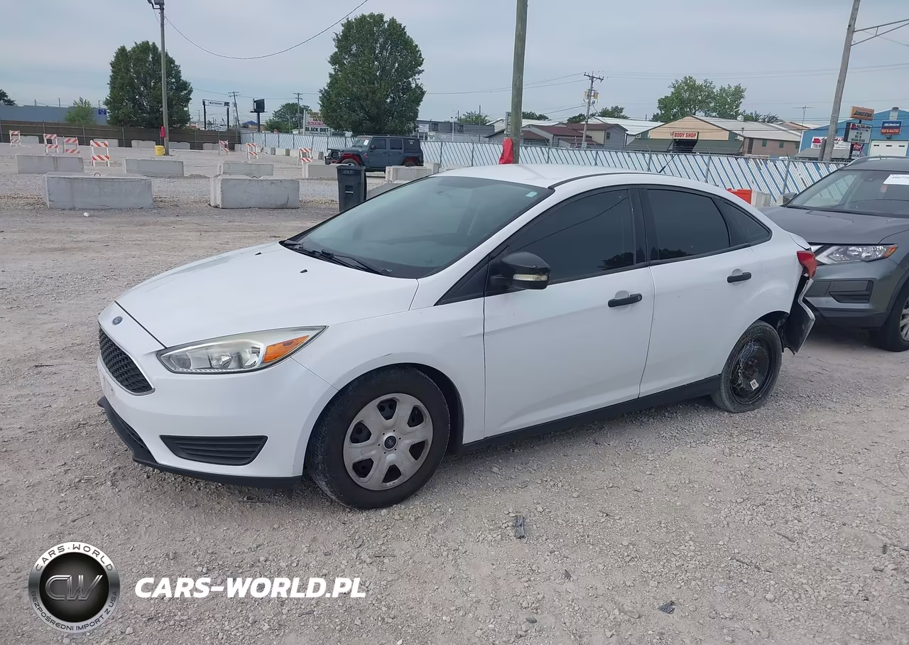 2016 Ford Focus S VIN:1FADP3E2XGL267007 - 2