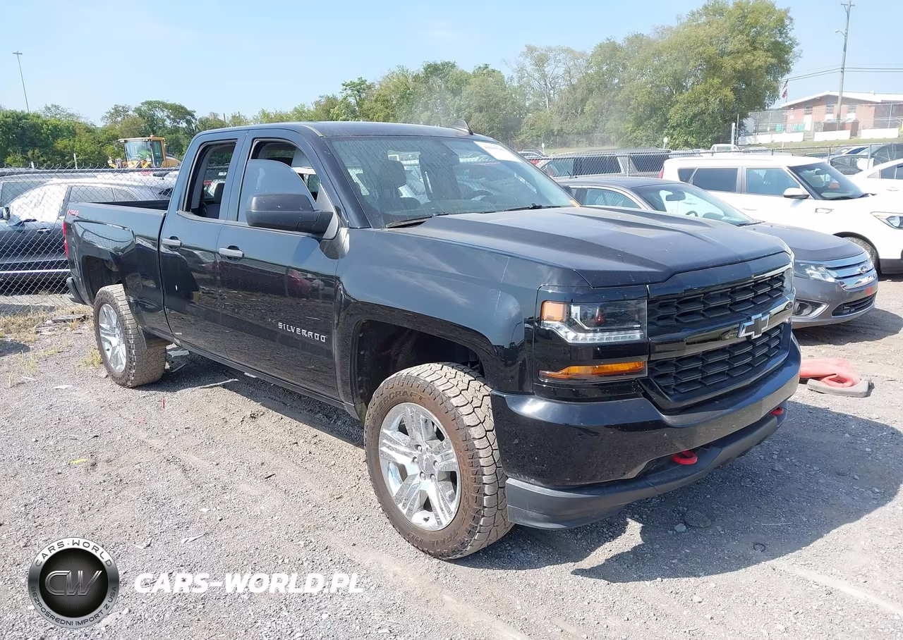 2018 Chevrolet Silverado 1500 Custom – zdjęcie 1 z 11