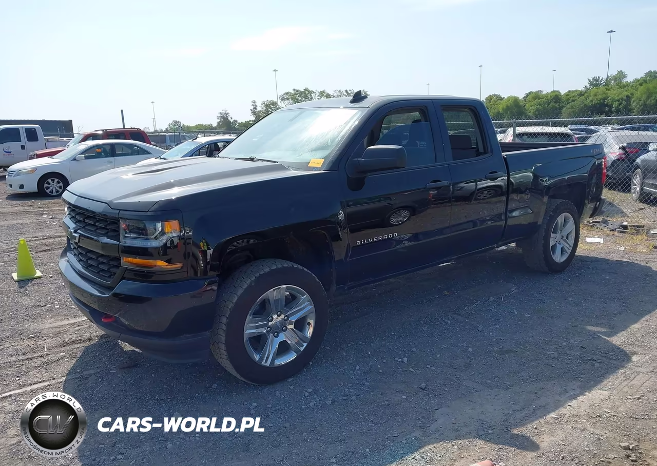 2018 Chevrolet Silverado 1500 Custom VIN:1GCVKPEC8JZ153914 - 2