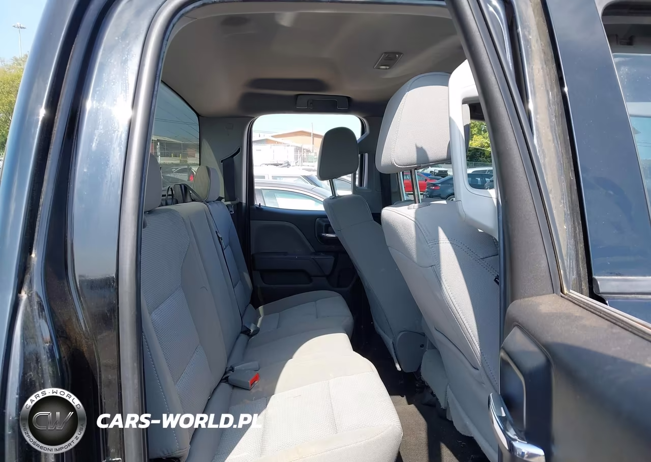 2018 Chevrolet Silverado 1500 Custom VIN:1GCVKPEC8JZ153914 - 8