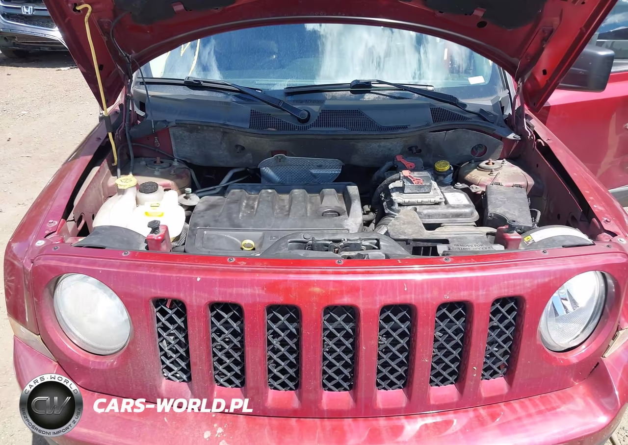 2011 Jeep Patriot Latitude VIN:1J4NT4GB0BD175317 - 10